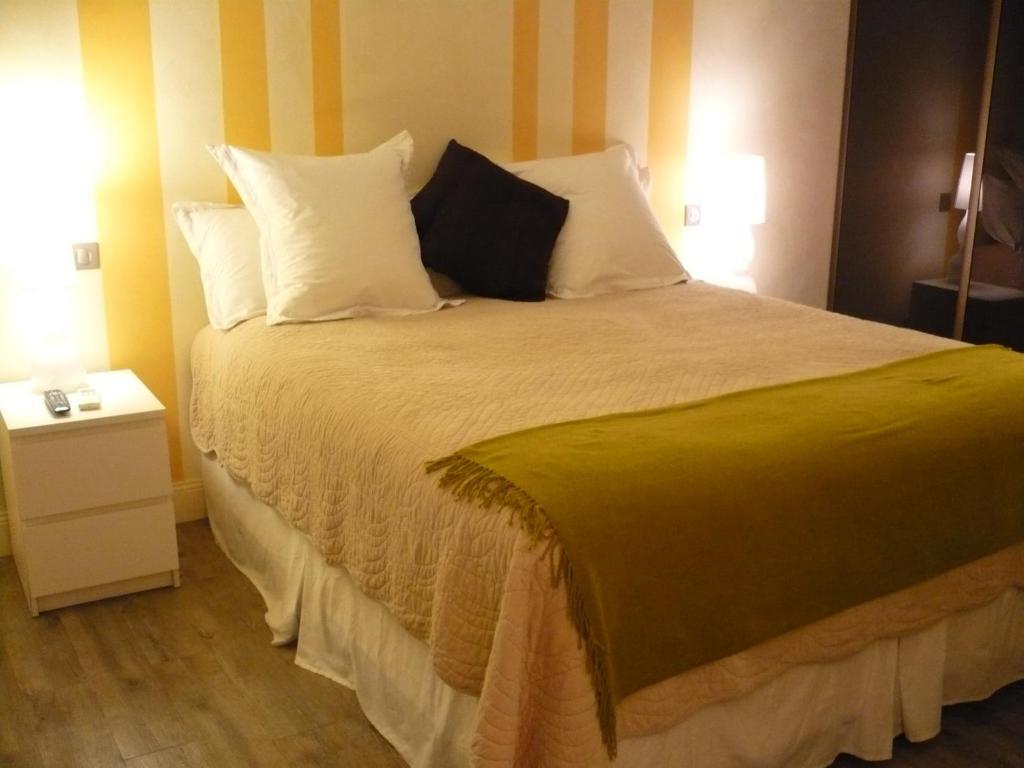 Chateau De Valloubiere Saint-Jean-de-Fos Room photo